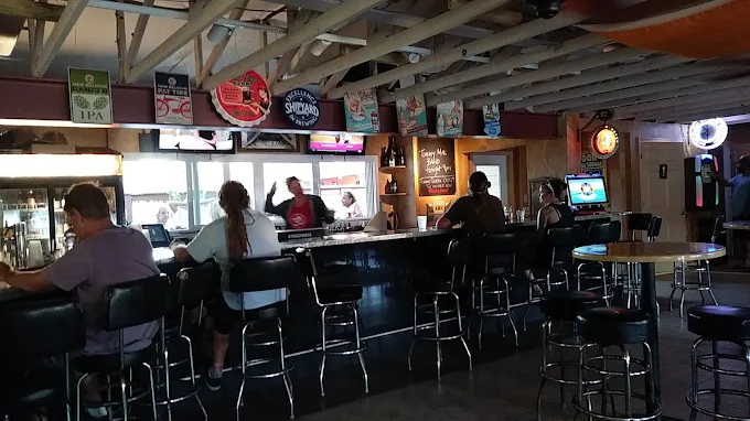 OM Bar 392 Flagler Ave Great Memories